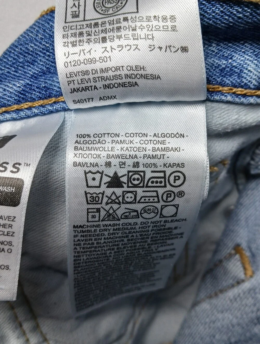 Levi's 550 Mens Relaxed Fit Jeans 44X30 Medium Wash Denim